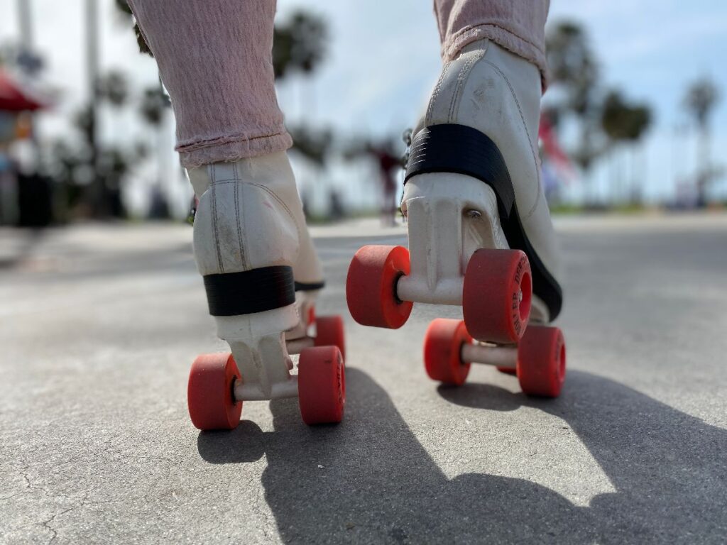 S Womens White Hot Pink Roller Derby Wheel Quad Skates Urethane