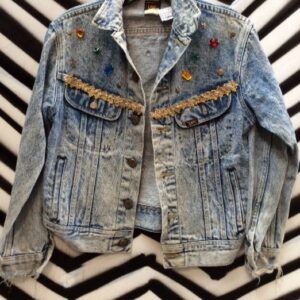 Photo detail:LEVIS BEJEWELED DENIM JACKET