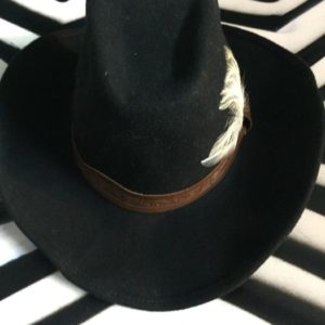 WOOL COWBOY HAT W/ FEATHER MEMORY WIRE 1