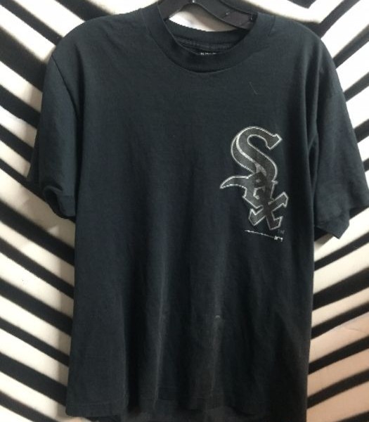 product details: CHICAGO WHITE SOX T- SHIRT photo