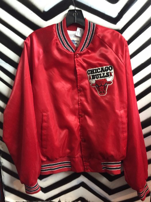 Chicago Bulls Red Chalkline Jacket | Boardwalk Vintage