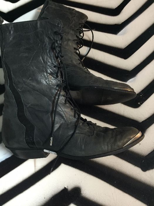 product details: LACE-UP GRANNY BOOTS photo