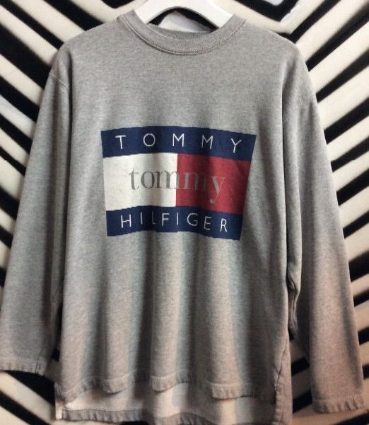product details: TOMMY HILFIGER PULLOVER SWEATSHIRT - MADE IN USA photo