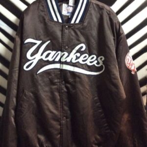 Photo detail:YANKEES STARTER SATIN BASEBALL JACKET