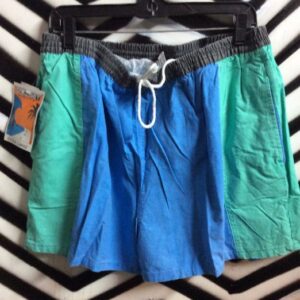 Photo detail:SWIM TRUNKS W/COLOR BLOCK DESIGN