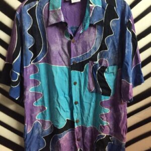 Photo detail:1980S RAYON HAWAIIAN SHIRT W/BEACHY PRINT