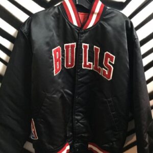 Photo detail:JORDAN ERA CHICAGO BULLS STARTER JACKET