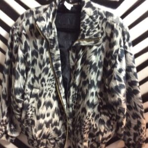 Photo detail:SILK BOMBER JACKET W/ANIMAL PRINT