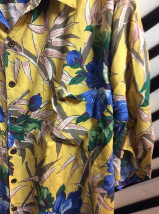 Hawaiian Shirt W/floral Print | Boardwalk Vintage