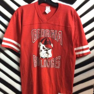 Photo detail:Georgia Bulldogs T-shirt W/V-neck