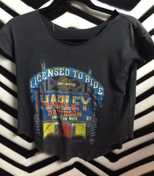 product details: HARLEY DAVIDSON T-SHIRT W/CAP SLEEVE - CUT CROPPED photo