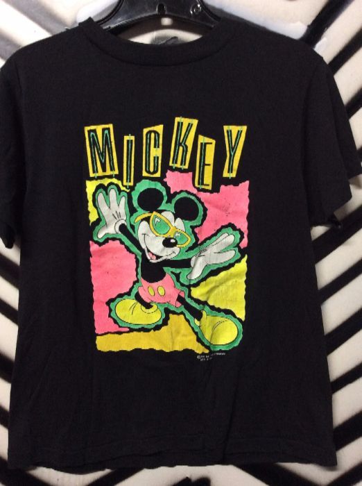 TSHIRT SMALL FIT NEON MICKEY MOUSE SUNGLASSES 1
