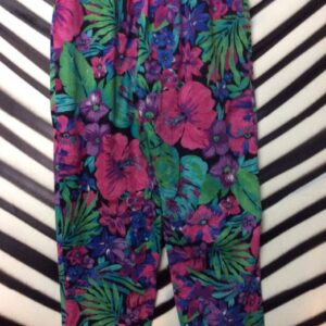 Photo detail:BEACH PANTS W/HAWAIIAN PRINT DESIGN