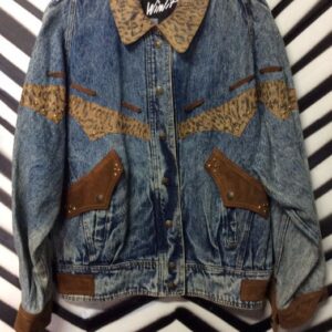 Photo detail:80S DENIM JACKET W/SNAKE PRINT TRIM & GOLD STUDS