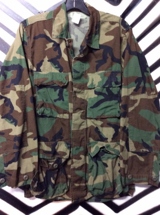 product details: MILITARY JACKET W/CAMO DESIGN   SMALL FIT photo