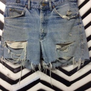 Photo detail:LEE DENIM SHORTS - CUTOFF - FRAYED WITH HOLES