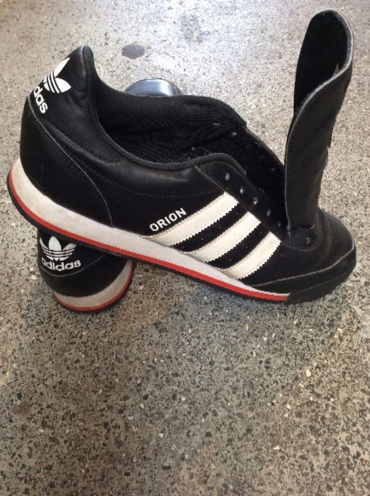 ADIDAS LEATHER SNEAKERS NO LACES 1