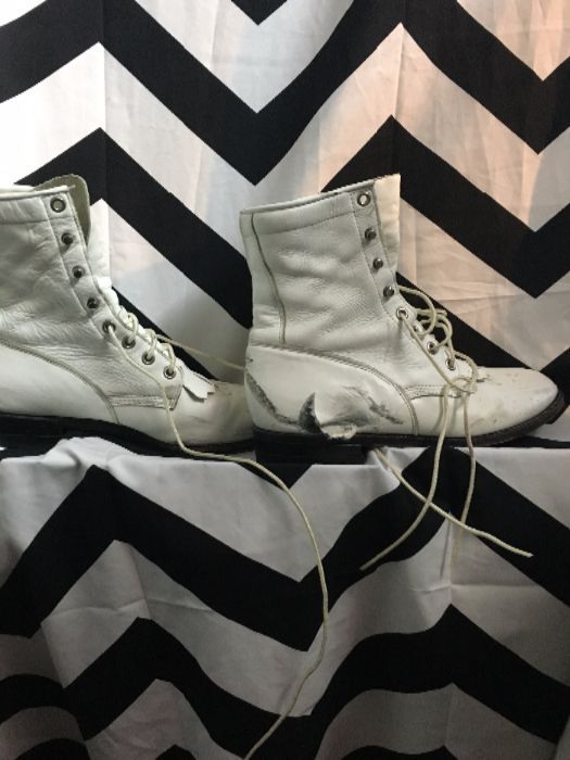 WHITE LACE UP ROPERS as-is 2