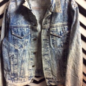 Photo detail:1990S DENIM JACKET - ACID WASH - AWESOME