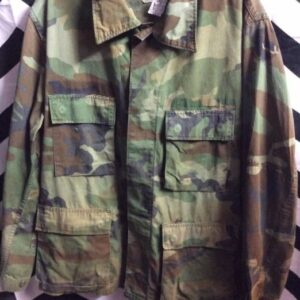 Photo detail:ARMY ISSUED MILITARY JACKET W/CAMO PRINT DESIGN - THIN/SOFT FABRIC