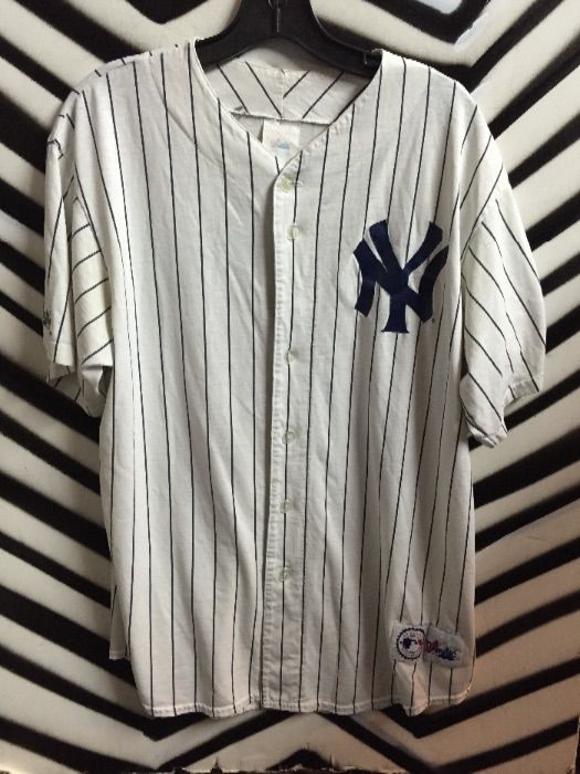 Yankee Pinstrip cotton jersey as-is 1