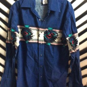 Photo detail:WRANGLER SHIRT W/AZTEC PRINT DESIGN