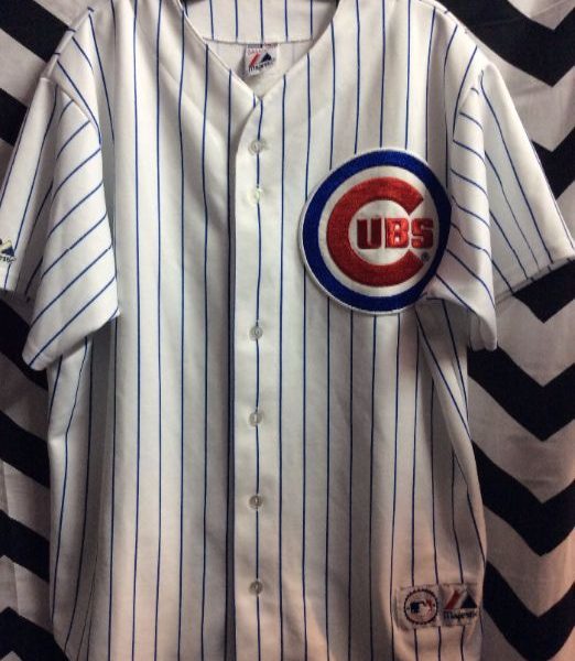 product details: CHICAGO CUBS BASEBALL JERSEY W/TEAM PATCH photo