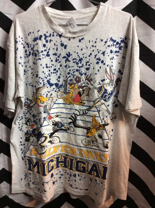 product details: MICHIGAN WOLVERINES FOOTBALL LOONEY TUNES T-SHIRT photo