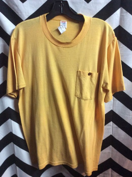BASIC RETRO POCKET TEE WITH BUTTON as-is 1