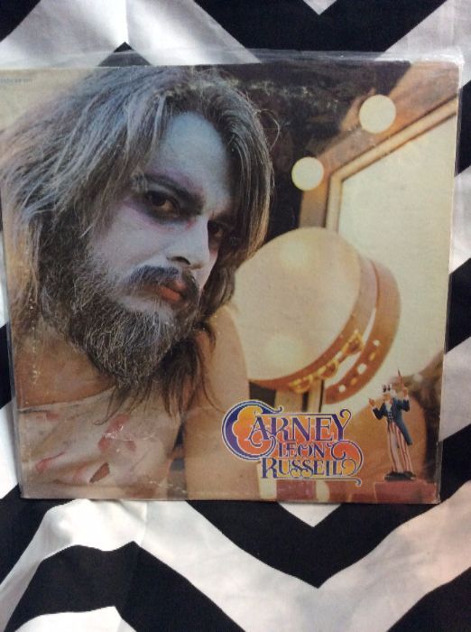 product details: VINYL RECORD - LEON RUSSELL - CARNEY photo