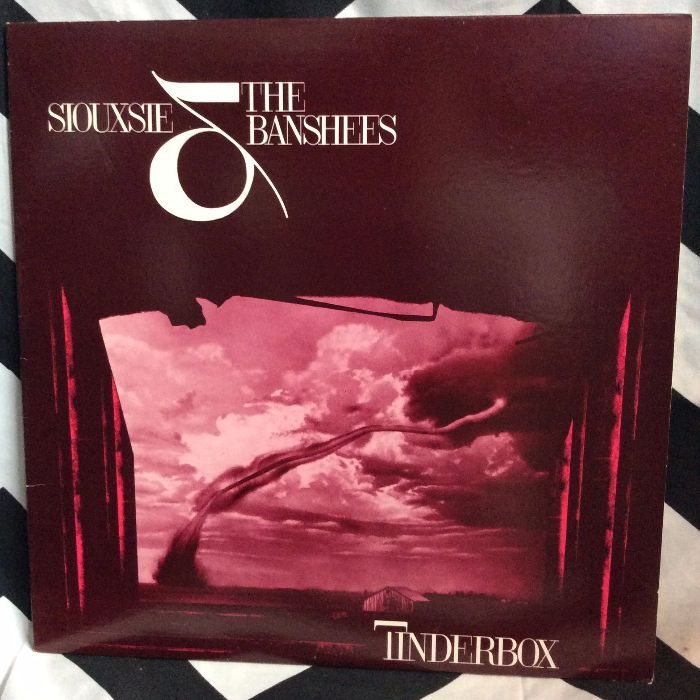 SIOUXSIE & THE BANSHEES Tinderbox 1