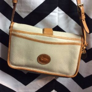 Photo detail:DOONEY & BOURKE LEATHER BAG - SHOULDER STRAP STYLE W/BRASS HARDWARE