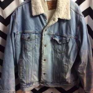 Photo detail:1990S LEVIS DENIM JACKET W/SHERPA LINING