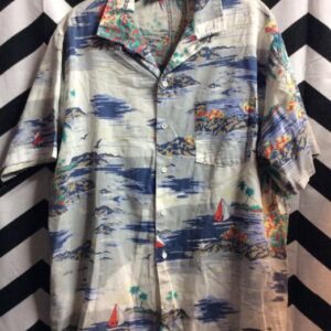 Photo detail:HAWAIIAN PRINT SHIRT SAILBOATS & MELLOW WATER