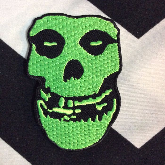 BW PATCH- 4231 Misfits Skull Face Green Patch 1