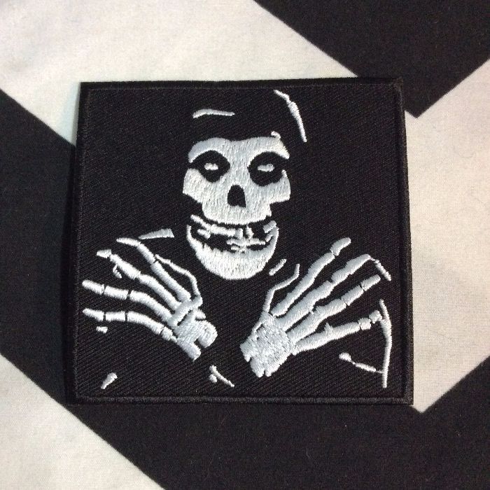 BW PATCH- 4228 Misfits Square Patch Skull Crossed Arms 1