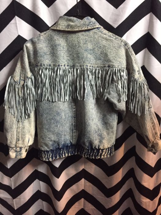 Denim Jacket – Flannel Lined W/fringe – Acid Wash | Boardwalk Vintage