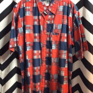 Photo detail:SHIRT W/CHECKERED PATCHWORK DESIGN