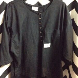 Photo detail:TOP W/POCKET - COTTON - SNAP BUTTONS - BOXY LS