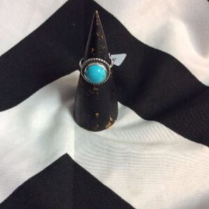 Photo detail:RING - TURQUOISE - ROUND SETTING