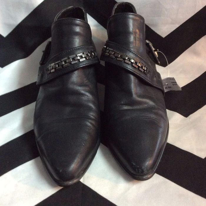 NINE WEST LEATHER PIXIE BOOTIES W/ STUDDED BUCKLE 1