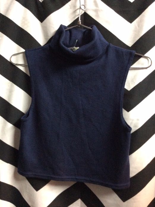 SLEEVELESS CROPPED TOP TURTLE NECK 1