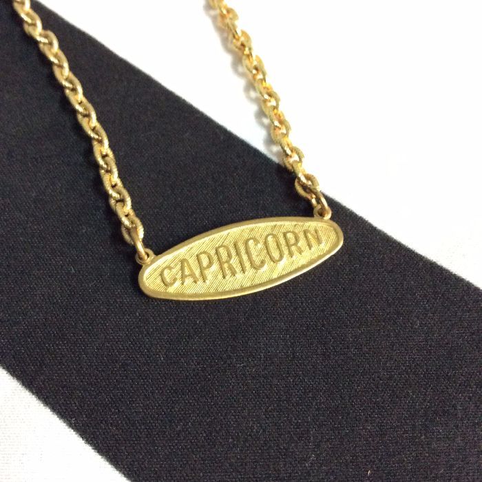CAPRICORN NAME PLATE CHAIN NECKLACE SHORT 1
