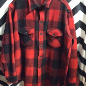 Photo detail:FLANNEL SHIRT - HEAVY - WOOL W/BUFFALO PLAID DESIGN