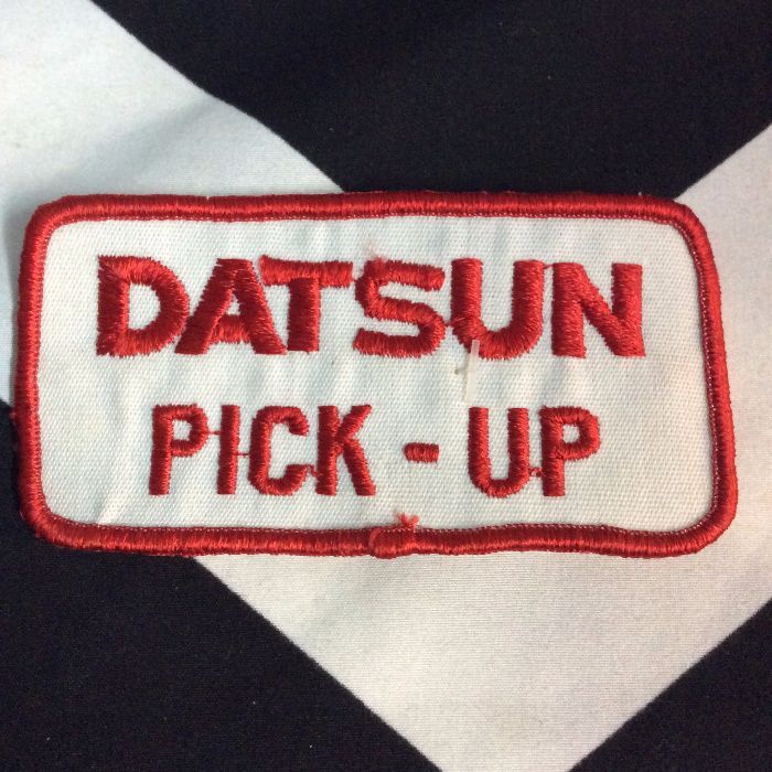 PATCH DATSUN PICK-UP RED *deadstock 1