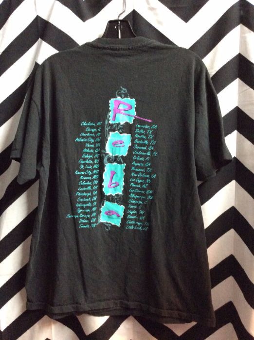 T-shirt – Reba Mcentire W/tour Dates On Back | Boardwalk Vintage