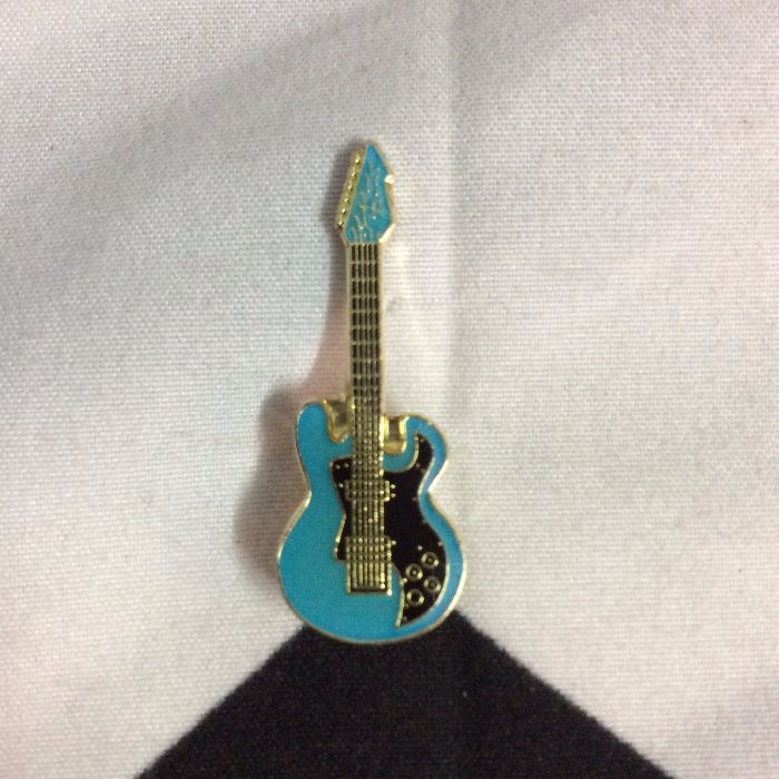 BW PIN- Blue Bass Guitar 1
