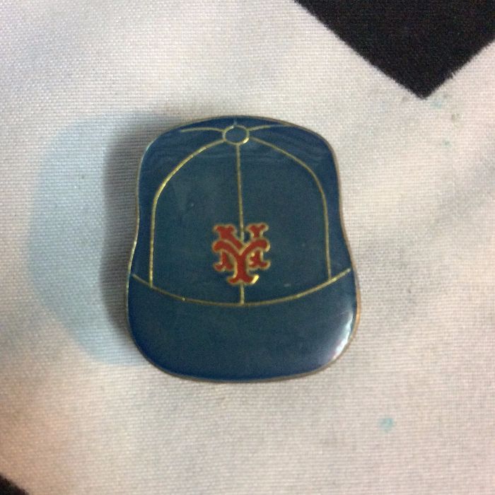 BW PIN - Retro NY Mets Logo Vintage CAP 1