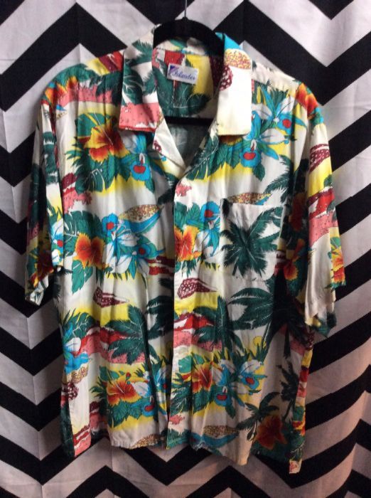 White hawaiian shirt w/ Floral Beach Scene 1