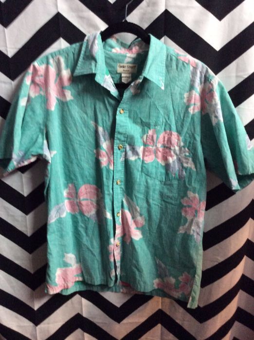 Pastel faded hawaiian shirt w/ tropical floral pattern 1